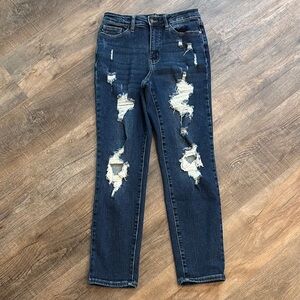 Judy Blue‎ Women’s Size 27 Boyfriend Fit Distressed Blue Jeans